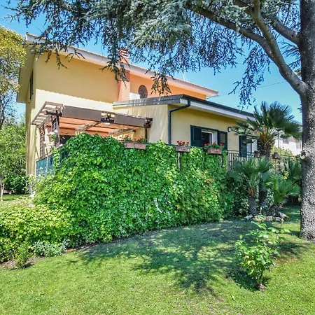 Tatil Evi Lovely In With Kitchen Trecastagni